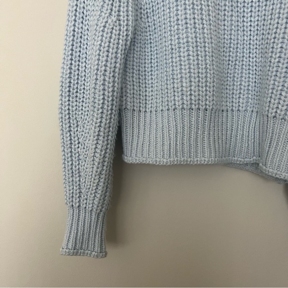 H&M Light Blue Knit Sweater - Picture 10 of 11
